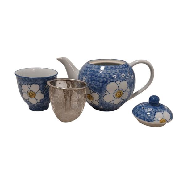 Round Asian Teapot Set Strainer Cup Floral Blue White Oriental Country Cottage - Picture 7 of 14